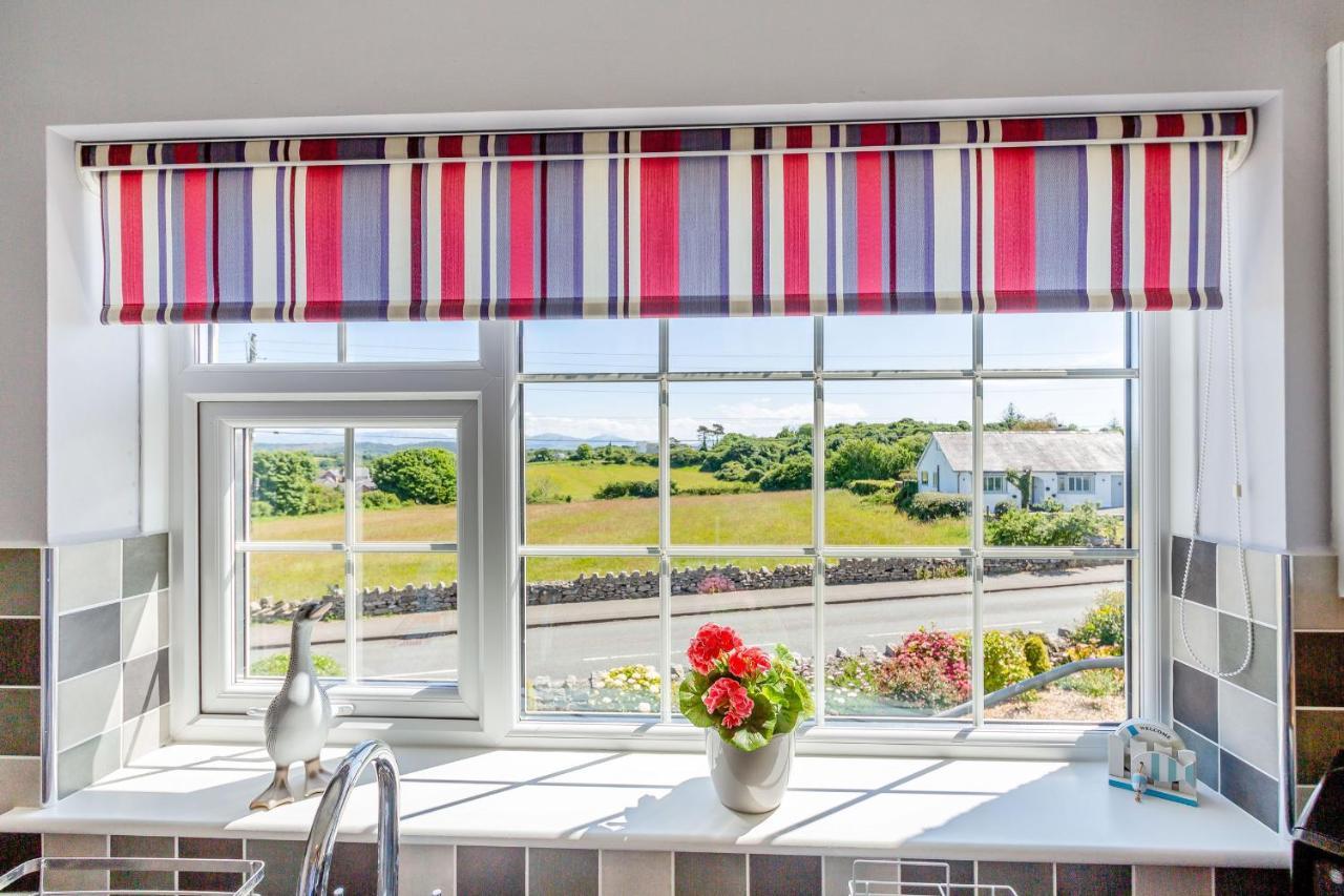 Cororion Cottage Benllech Exterior foto